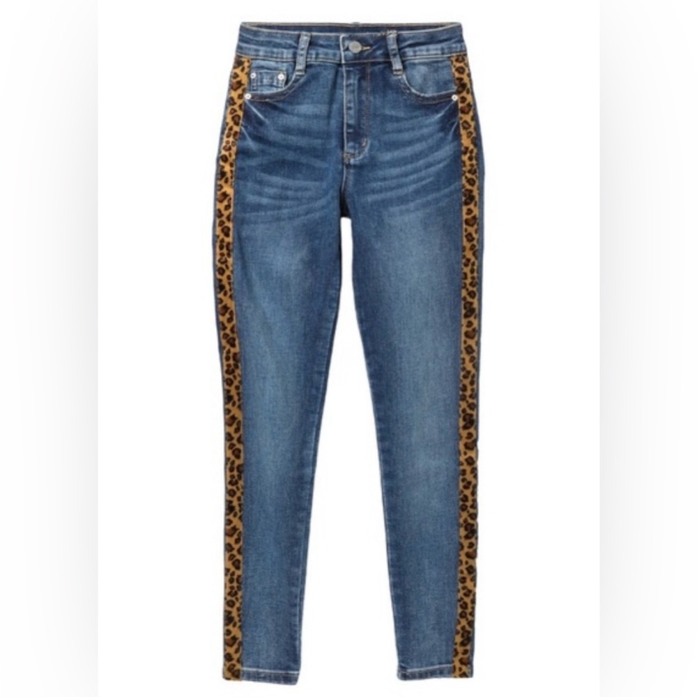 Girls Tractr high rise leopard stripe jeans